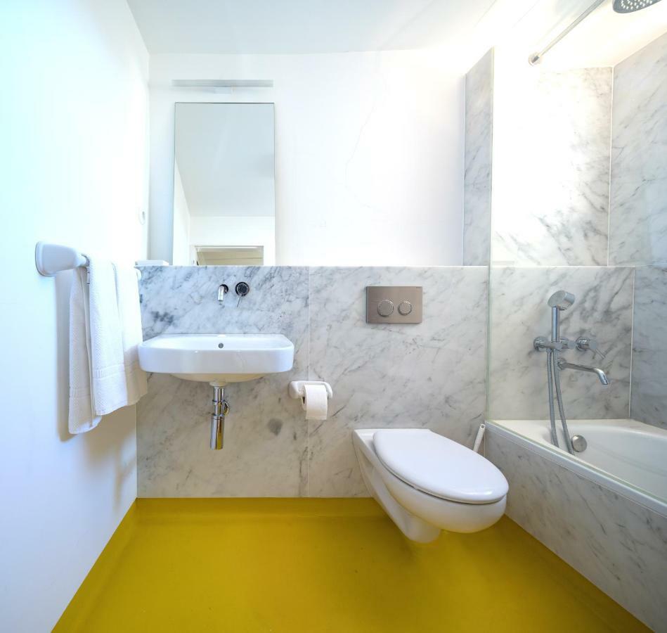 Alfama Casa Amarela Apartment ลิสบอน ภายนอก รูปภาพ