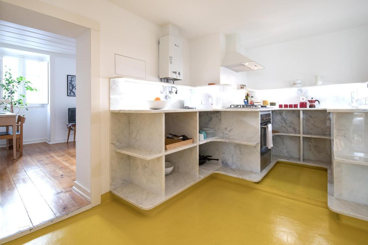 Alfama Casa Amarela Apartment ลิสบอน ภายนอก รูปภาพ